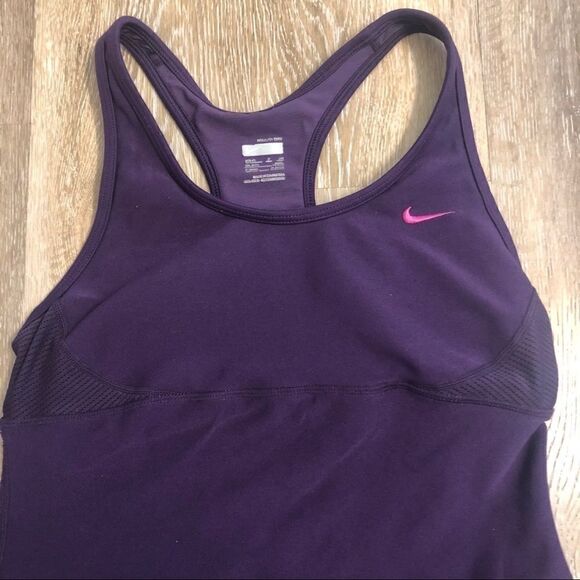 Nike purple racerback tank top built in bra sleeveless-S 4/6 - Picture 3 of 10